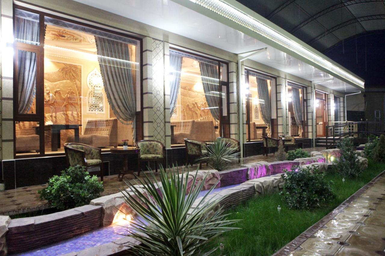 Hotel Naxshab カルシ エクステリア 写真