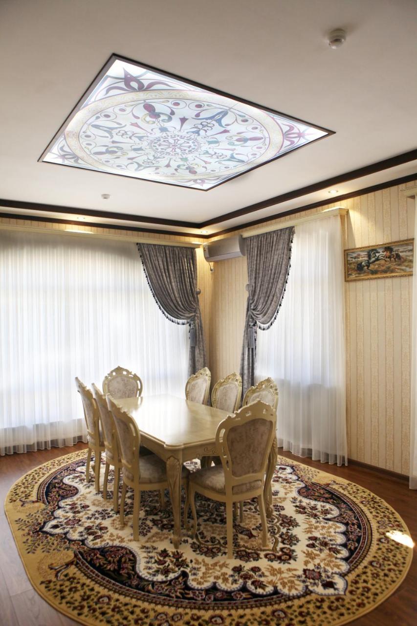 Hotel Naxshab カルシ エクステリア 写真